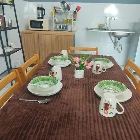 Top Muzaffar Homestay Ayer Keroh Exterior photo